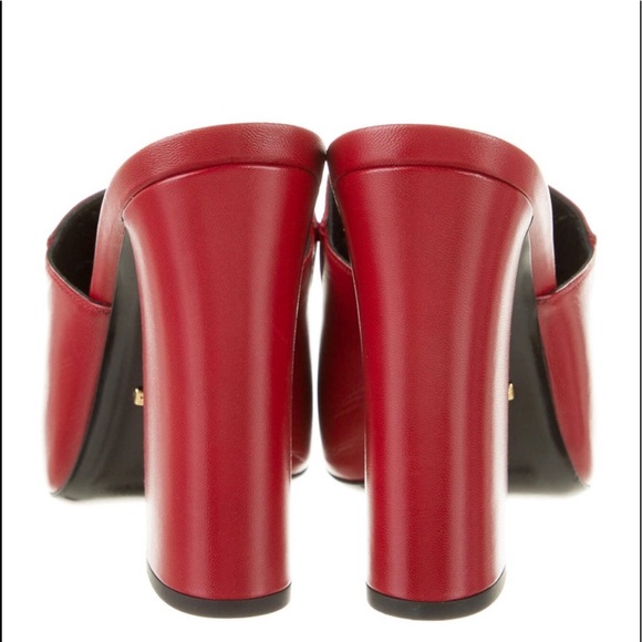 Gucci Red Malaga Kid Princetown Horsebit Accent Mules/Slides - Picture 3 of 4